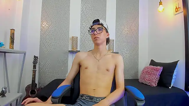 Nikolay Gregori online show from February 2025 07:09:02 AM