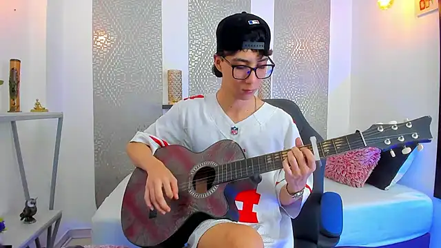 Nikolay Gregori online show from March 2025 04:02:02 AM