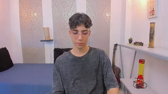 Nikolay Gregori online show from October 2025 04:24:02 AM