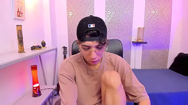 Nikolay Gregori online show from November 2025 04:23:02 AM