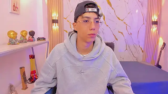 Nikolay Gregori online show from March 2026 04:58:01 AM