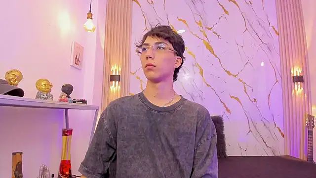 Nikolay Gregori online show from April 2026 04:12:02 AM