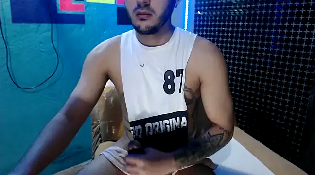 Snapshot of xxxxhotxoxo chatting on December 2024 06:35:01 AM xxxxhotxoxo online show from December 2024 06:35:01 AM