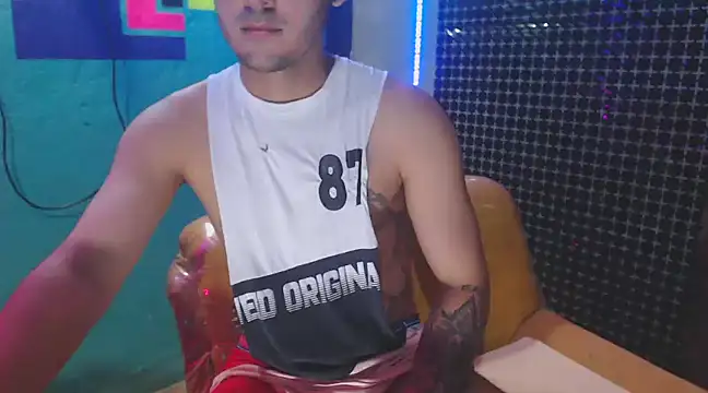 Snapshot of xxxxhotxoxo chatting on December 2024 03:31:02 PM xxxxhotxoxo online show from December 2024 03:31:02 PM