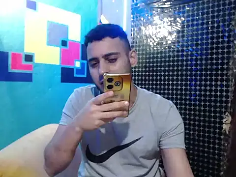 Snapshot of xxxxhotxoxo chatting on January 2025 05:02:01 AM xxxxhotxoxo online show from January 2025 05:02:01 AM