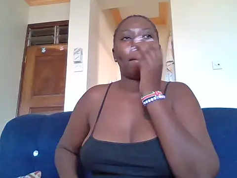 Snapshot of choco_dimples chatting on February 2025 02:02:01 PM choco dimples online show from February 2025 02:02:01 PM