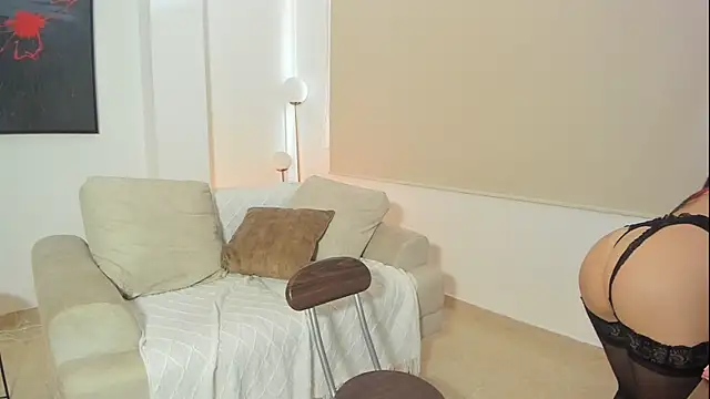 Snapshot of ina__nnaa chatting on March 2025 08:50:02 PM ina nnaa online show from March 2025 08:50:02 PM