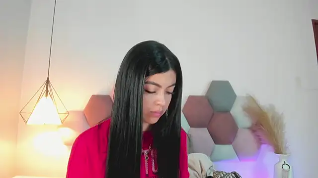 SiennaVidaal online show from February 2025 06:09:02 PM