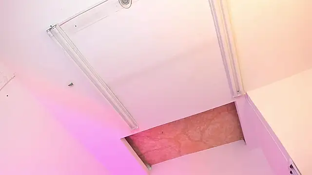 CandyLatinHott online show from March 2025 04:09:02 PM