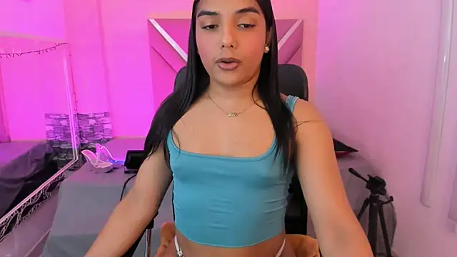 Snapshot of CandyLatinHott chatting on February 2026 05:56:01 AM CandyLatinHott online show from February 2026 05:56:01 AM