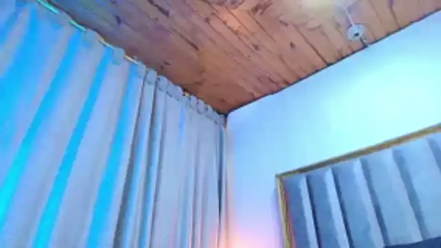 Eda Bonne online show from April 2026 11:33:01 AM