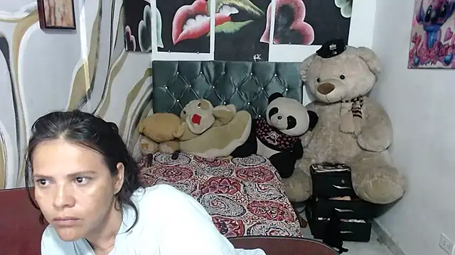 manzanahot9 online show from March 2026 11:27:01 AM