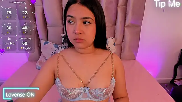 NikyBrookss online show from April 2026 08:28:02 AM