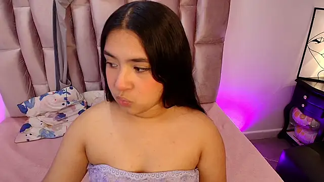 NikyBrookss online show from June 2026 12:37:01 PM