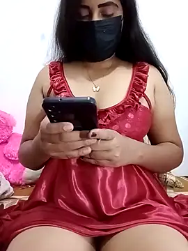 SLZAARA online show from February 2026 08:38:02 PM