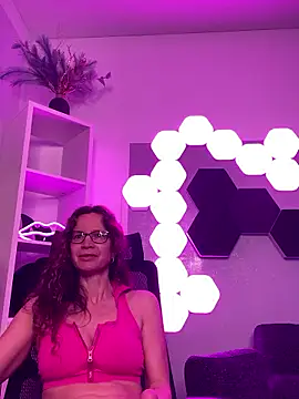 AnnikaRose online show from May 2026 03:46:01 AM