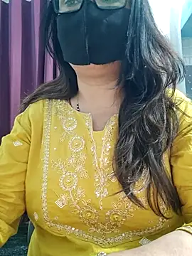 Aishwaryaa 69 online show from April 2026 02:41:01 PM