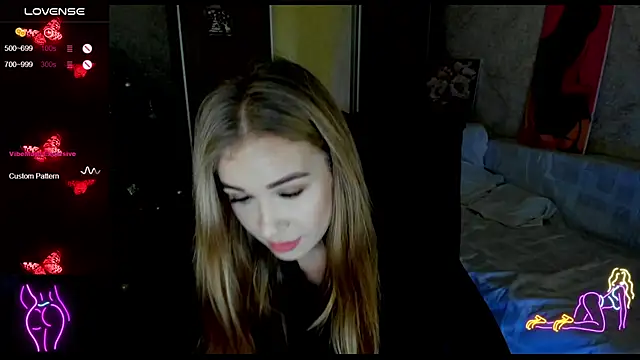  NigoNika online show from January 2025 01:09:02 PM