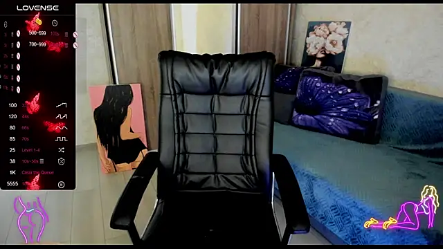  NigoNika online show from February 2025 12:13:02 PM