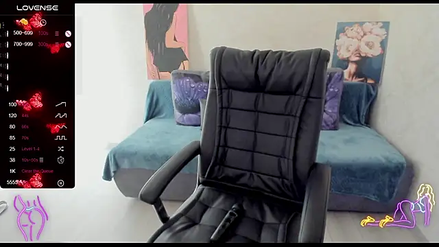  NigoNika online show from March 2025 01:15:01 PM