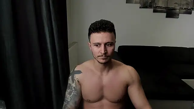 Richarddarell1 online show from June 2026 05:08:01 AM
