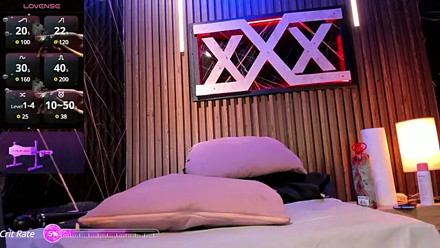 Kloe Suarez  online show from February 2025 03:54:01 AM