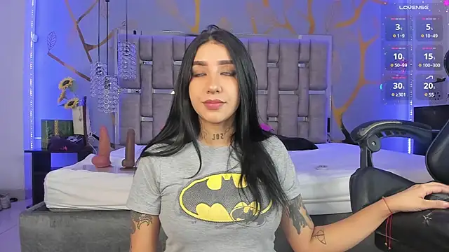 Leiaa  online show from January 2025 12:30:01 AM