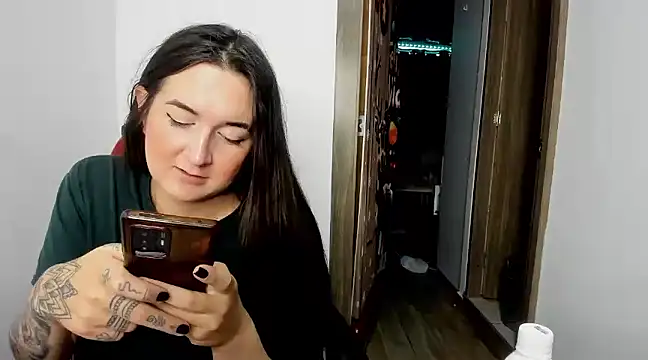 Sweet-Suck69 online show from January 2025 11:17:02 PM