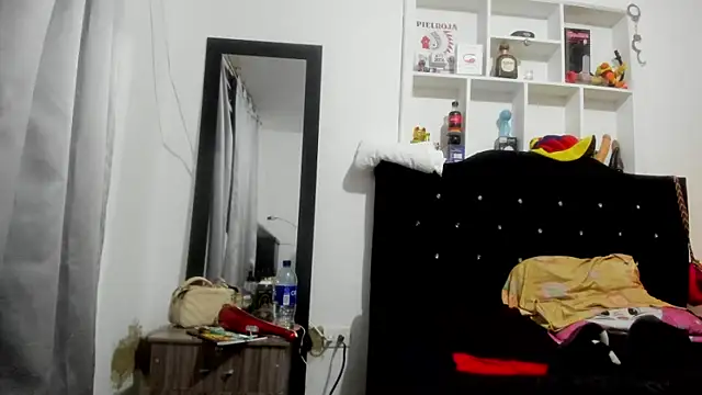 Snapshot of Sweet-Suck69 chatting on February 2026 03:03:02 AM Sweet-Suck69 online show from February 2026 03:03:02 AM