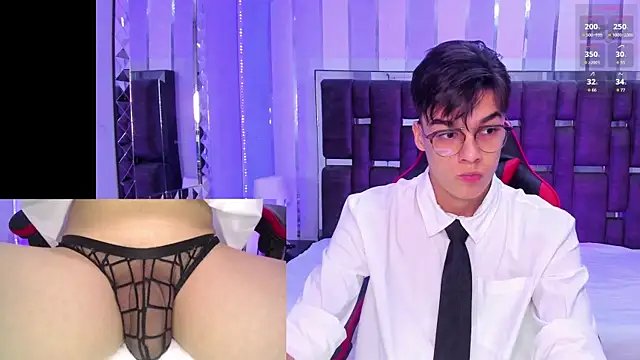 Gerony  online show from April 2026 09:06:02 PM