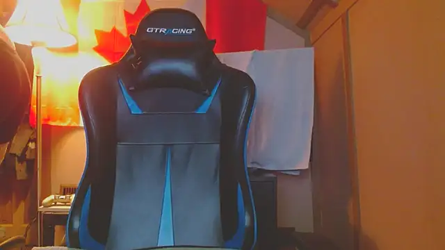 Snapshot of cosmicjones chatting on February 2025 08:19:02 AM cosmicjones online show from February 2025 08:19:02 AM