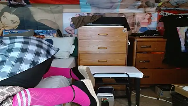 Snapshot of cosmicjones chatting on January 2026 07:34:02 AM cosmicjones online show from January 2026 07:34:02 AM