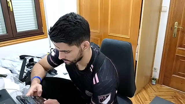 Snapshot of Jackyrose chatting on January 2025 03:25:01 PM Jackyrose online show from January 2025 03:25:01 PM