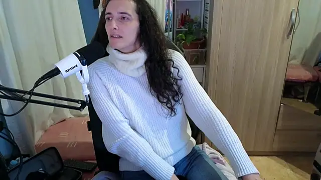 Snapshot of MemiKouki chatting on November 2025 05:01:02 PM MemiKouki online show from November 2025 05:01:02 PM