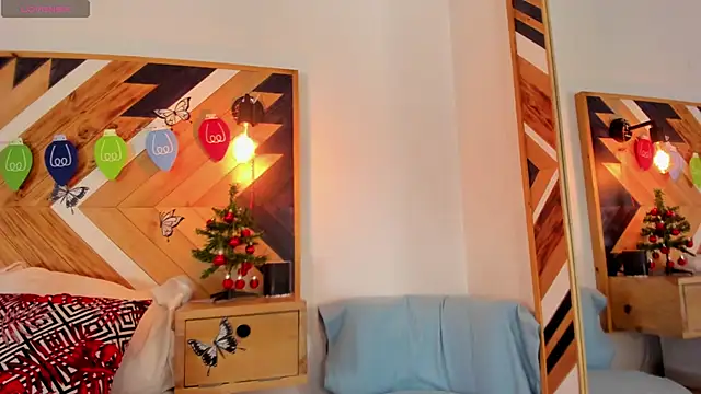 Snapshot of Kathaleiya_Ozz chatting on December 2025 08:37:02 PM Kathaleiya Ozz online show from December 2025 08:37:02 PM