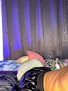 Snapshot of Alexa_Chanell_Oficial chatting on September 2025 05:07:01 AM Alexa Chanell Oficial online show from September 2025 05:07:01 AM