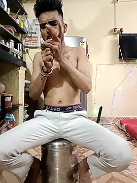 saggy1218 online show from December 2025 09:42:02 PM