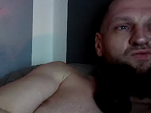 Snapshot of donhulio482 chatting on February 2025 06:21:02 AM donhulio482 online show from February 2025 06:21:02 AM