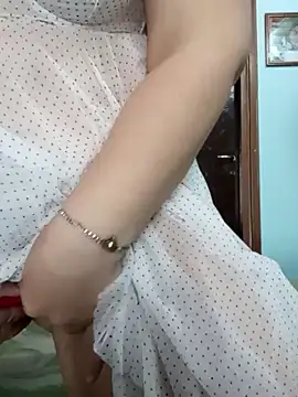 Snapshot of maialina2 chatting on January 2025 07:43:02 AM maialina2 online show from January 2025 07:43:02 AM