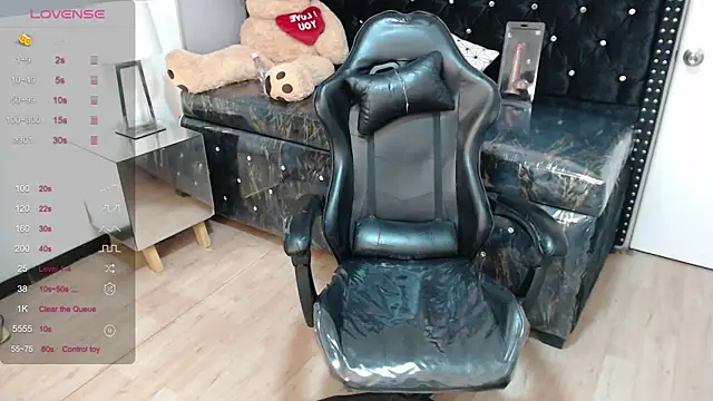 Snapshot of liz_25b chatting on February 2025 09:21:02 AM liz 25b online show from February 2025 09:21:02 AM