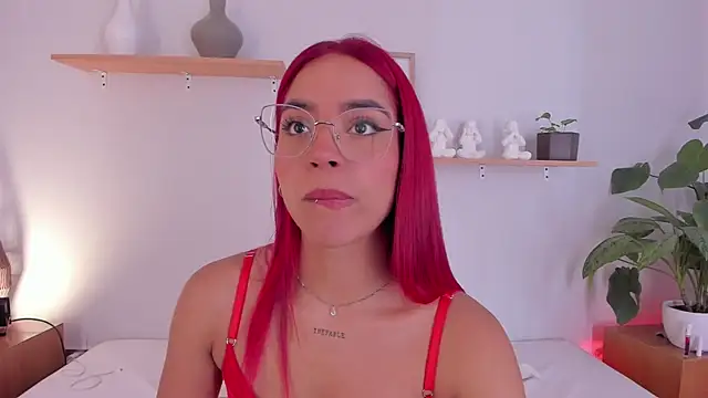 Scarlett Morgan  online show from March 2025 08:10:02 PM