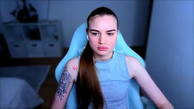 StellaLawless online show from December 2025 10:44:02 AM