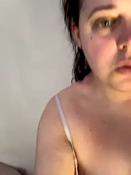 Snapshot of Vikkancs_X chatting on November 2025 12:27:02 PM Vikkancs X online show from November 2025 12:27:02 PM