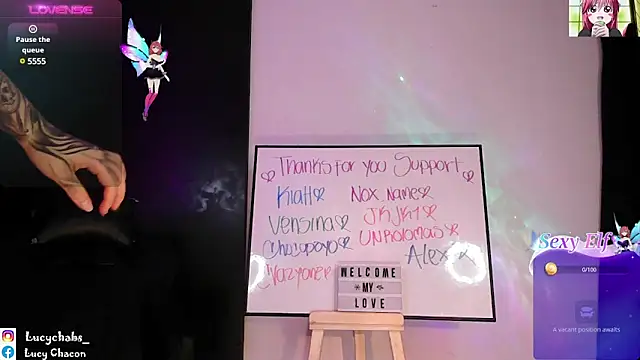 Snapshot of annie_berry chatting on March 2025 01:59:02 AM annie berry online show from March 2025 01:59:02 AM