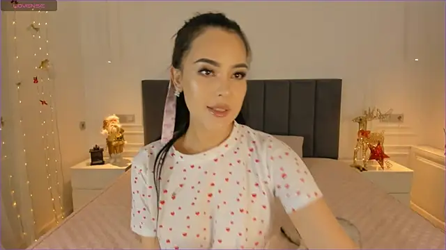 Snapshot of furry_bear chatting on December 2024 02:38:01 PM furry bear online show from December 2024 02:38:01 PM