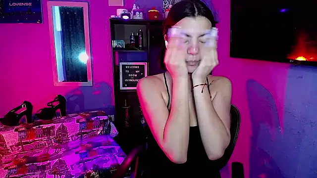 IsisRouse online show from November 2025 02:45:01 AM