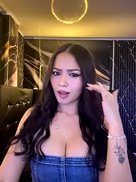 abbymnd online show from October 2025 07:07:02 PM