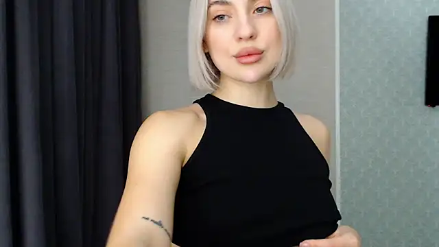 hot-sasha9 online show from December 2024 03:05:01 PM