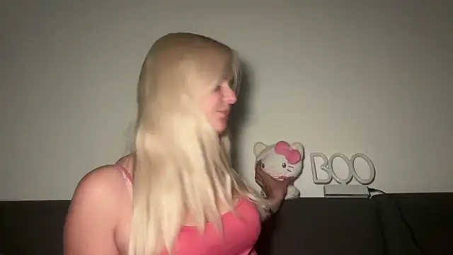 Allylove03 online show from June 2026 02:50:02 AM