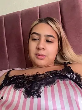Miabonnett  online show from May 2026 11:50:01 AM
